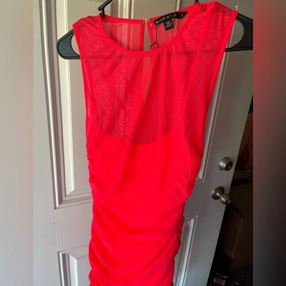 Black Halo Elvia Ruched Mesh Sheath Dress in vivid melon midi small new women’s - Picture 9 of 10